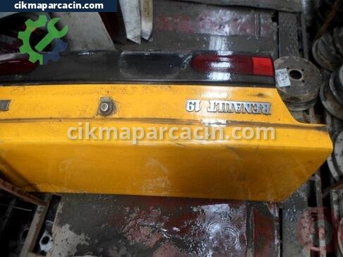 Renault R 19 Bagaj Kapağı çıkma parça