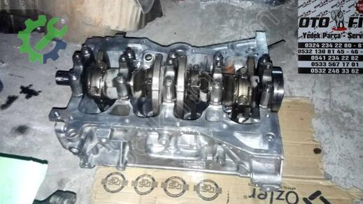 Renault Clio Yarım Motor çıkma parça