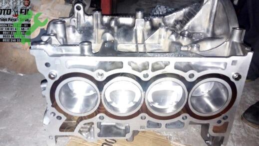 Renault Clio Yarım Motor çıkma parça