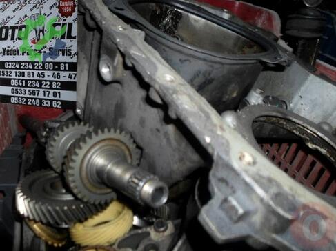 Renault Clio Şanzıman çıkma parça