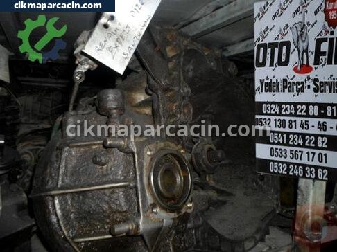 Renault R 9 Şanzıman Komple çıkma parça