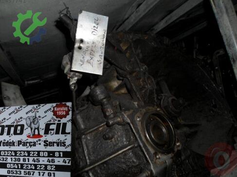 Renault R 9 Şanzıman Komple çıkma parça