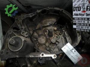 RENAULT KANGO 1.5 D2 5 İLERİ ŞANZIMAN