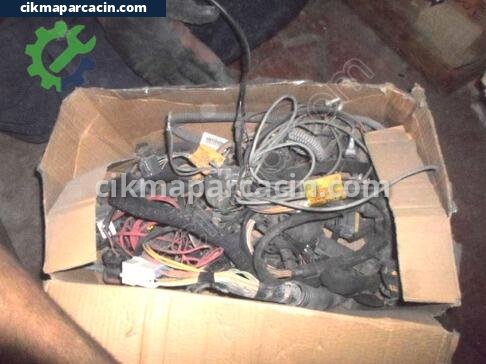 Renault Kangoo Elektrik Tesisatı çıkma parça