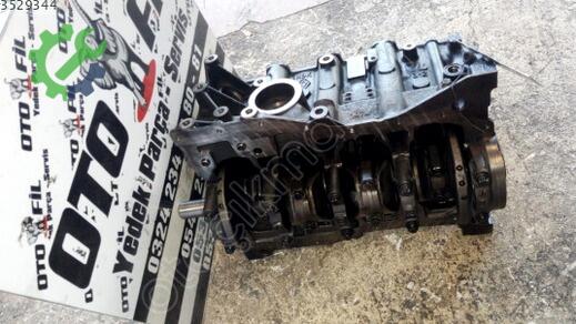 Renault R 5 Yarım Motor çıkma parça