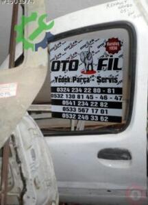 RENAULT KANGO ÖN SOL KAPI