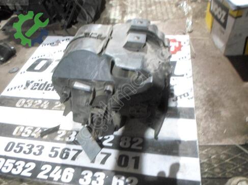 Renault Kangoo Kalorifer Kutusu çıkma parça