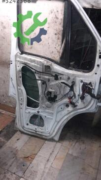 Renault Master Sol Ön Kapı çıkma parça