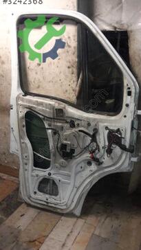 Renault Master Sol Ön Kapı çıkma parça