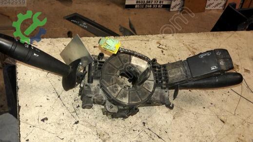 Renault Master Sinyal Kolu çıkma parça