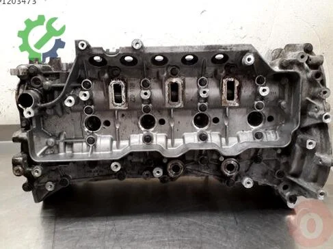 Renault Master Silindir Kapağı 8201721793 çıkma parça
