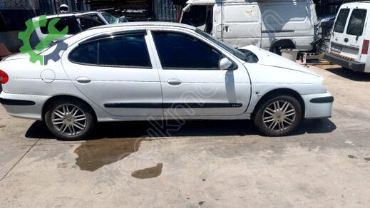 Renault Megane Çelik Jant çıkma parça