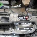 Renault Megane Göğüs çıkma parça - OTOFİL YEDEK PARÇA Mersin