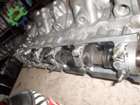 Renault Laguna Silindir Kapağı çıkma parça