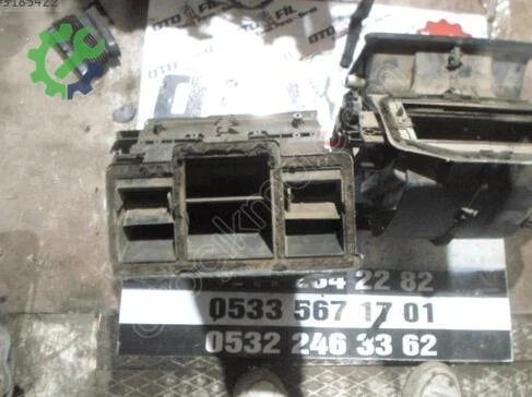 Renault R 19 Kalorifer Kutusu çıkma parça