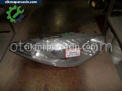 Renault Fluence Sağ Ön Far çıkma parça