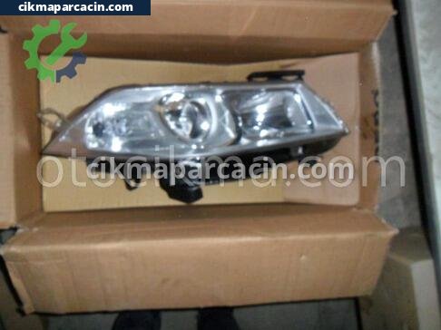 Renault Megane Mercekli Far çıkma parça
