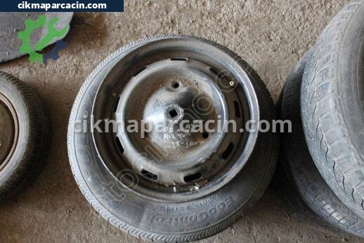 Renault R 12 Jant & Lastik Takımı çıkma parça