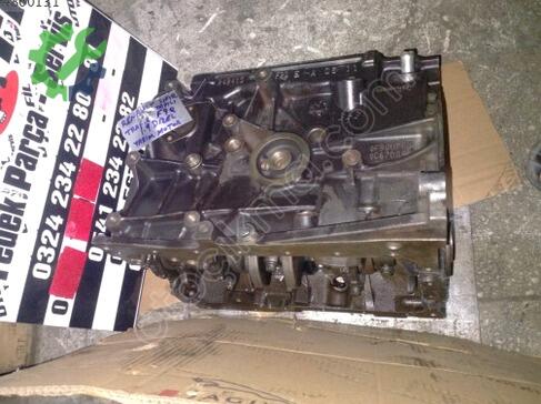 Renault R 9 Yarım Motor çıkma parça