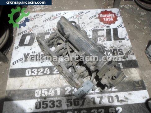 Rover 216 Emme Manifoldu çıkma parça