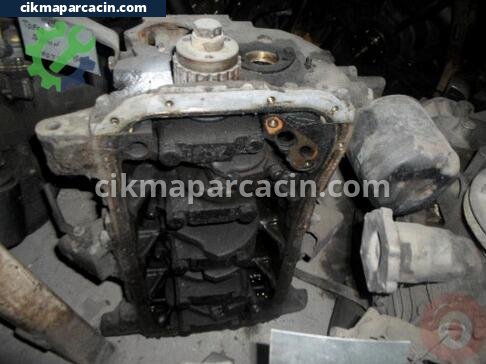 Tofaş Şahin Yarım Motor çıkma parça