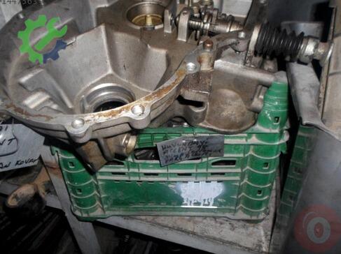 Hyundai Accent Şanzıman Komple çıkma parça