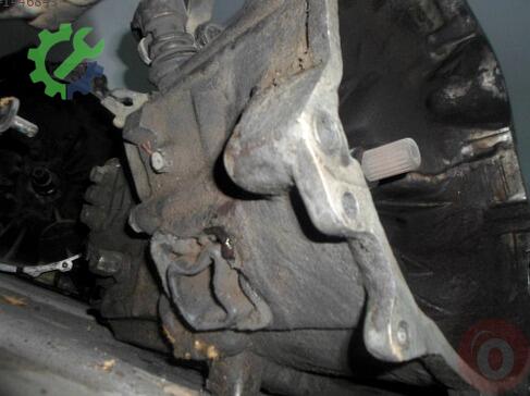 Hyundai Accent Şanzıman Komple çıkma parça