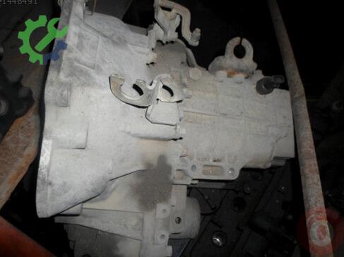 Hyundai Excel Şanzıman çıkma parça
