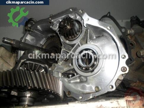 Hyundai Accent Şanzıman Komple çıkma parça