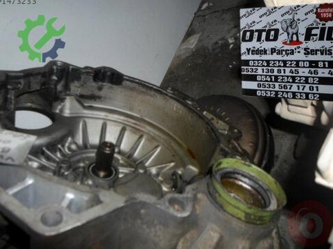Volkswagen Bora Şanzıman çıkma parça