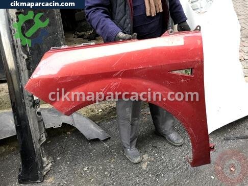Renault Scenic Sol Ön Çamurluk çıkma parça