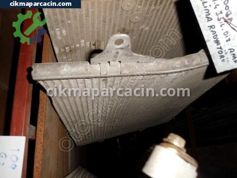 Seat Cordoba Klima Radyatörü çıkma parça