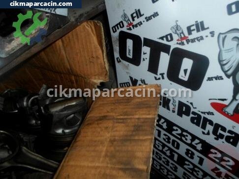 Chrysler Voyager Silindir Kapağı çıkma parça