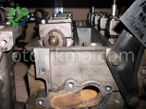 Ford Fiesta Silindir Kapağı çıkma parça