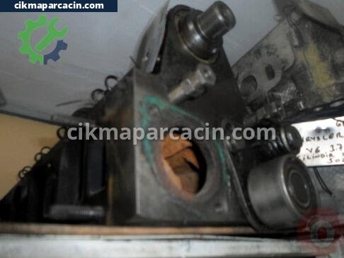 Ford Taunus Silindir Kapağı çıkma parça