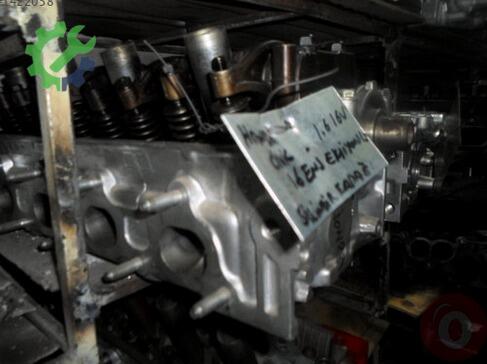 Honda Civic Silindir Kapağı çıkma parça