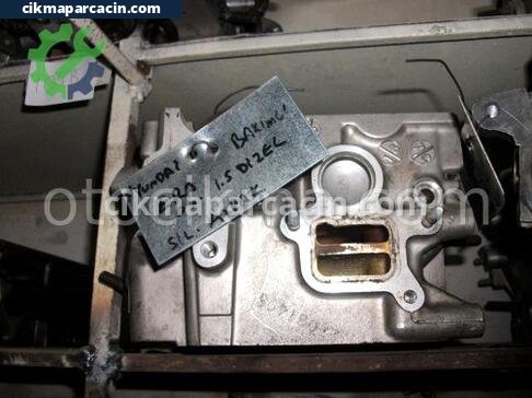 Hyundai Accent Silindir Kapağı çıkma parça