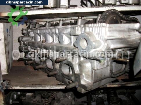 Hyundai Elantra Silindir Kapağı çıkma parça