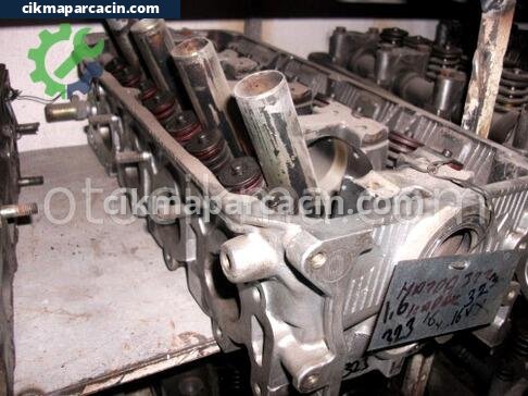 Mazda 323 Silindir Kapağı çıkma parça
