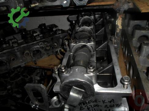 Mazda E-2200 Silindir Kapağı çıkma parça