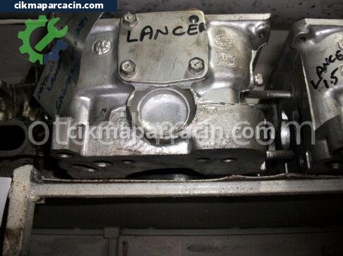 Mitsubishi Lancer Silindir Kapağı çıkma parça