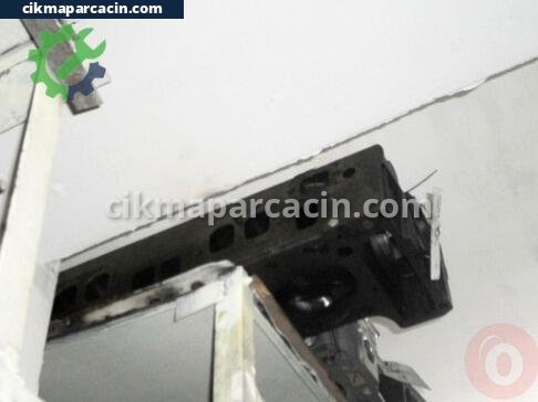 Opel Senator Silindir Kapağı çıkma parça