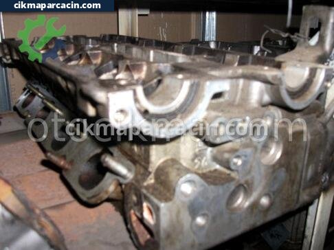Opel Vectra Silindir Kapağı çıkma parça