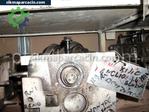 Renault Clio Silindir Kapağı çıkma parça