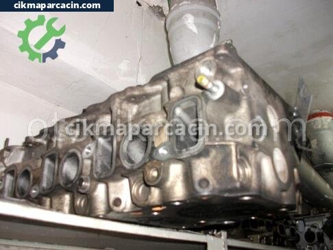 Toyota Hiace Silindir Kapağı çıkma parça