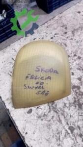 SKODA FELİCİA 2000 SAĞ ÖN SİNYAL