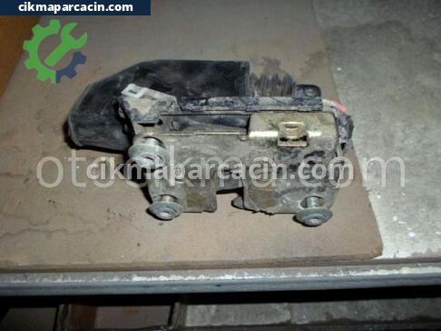 Renault R21 Sol Arka Kapı çıkma parça