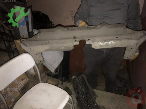 Kia Sorento Ön Bakalitler çıkma parça