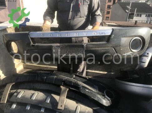Kia Sorento Ön Tampon çıkma parça