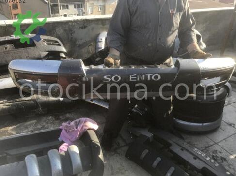 Kia Sorento Ön Tampon çıkma parça